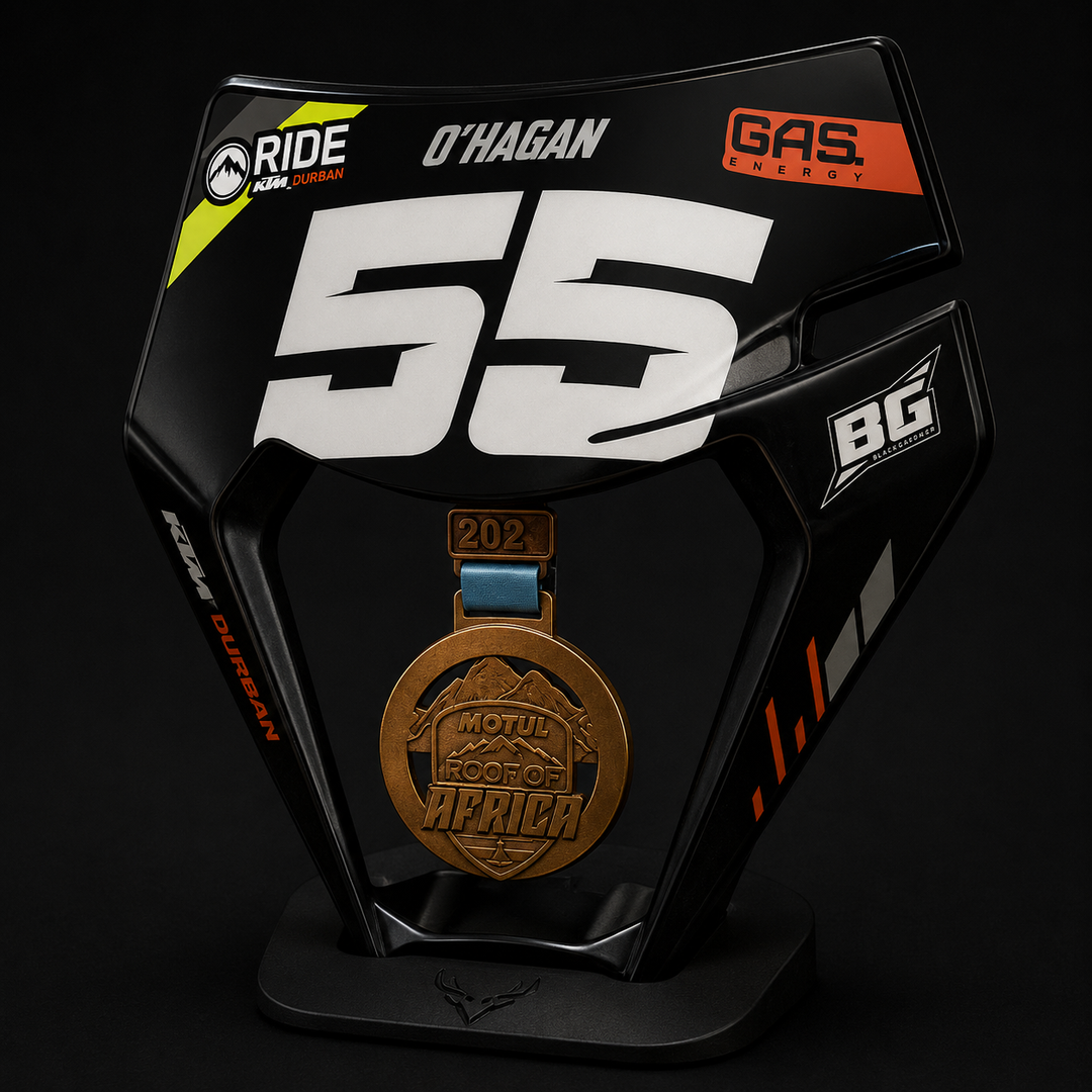 Mask Stand and Medal Adapter